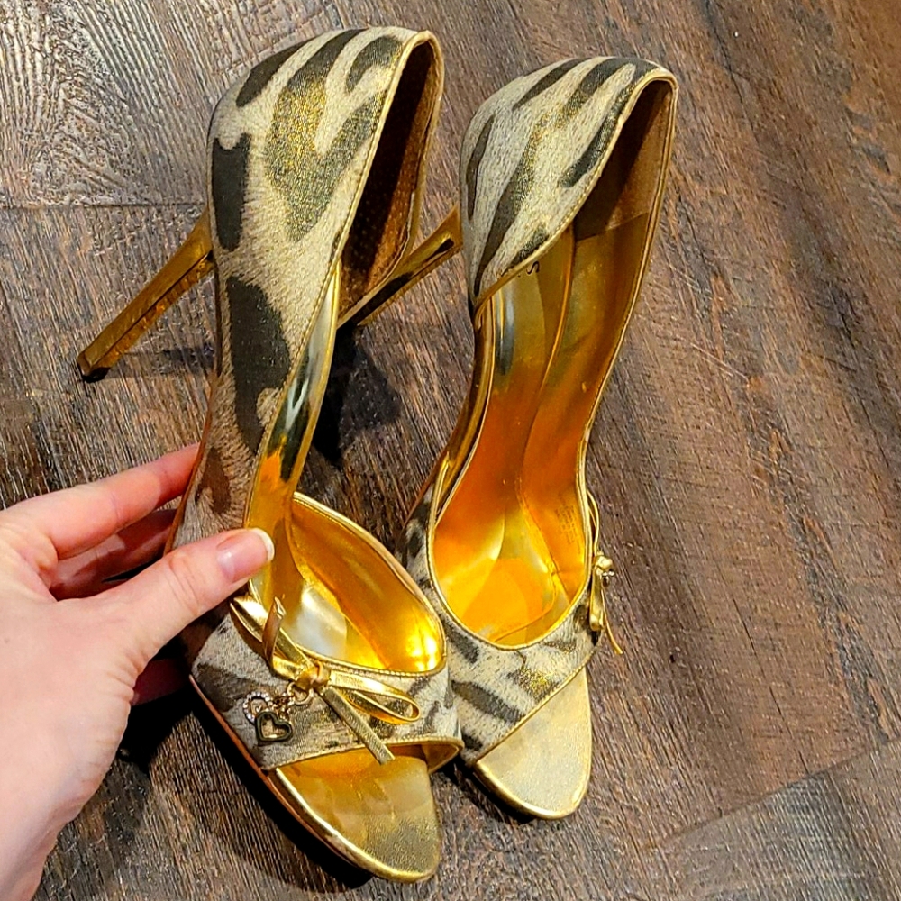 Guess animal print heels